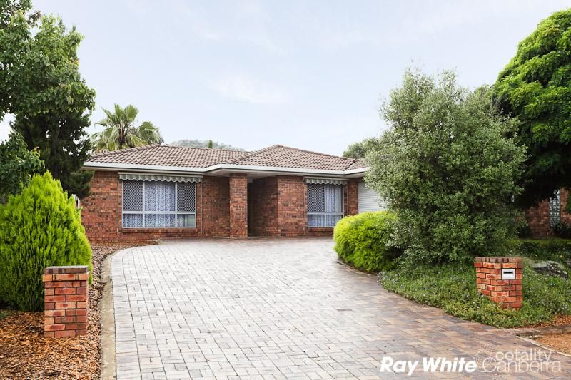 20 Michael Holt Cres, Gordon, ACT 2906