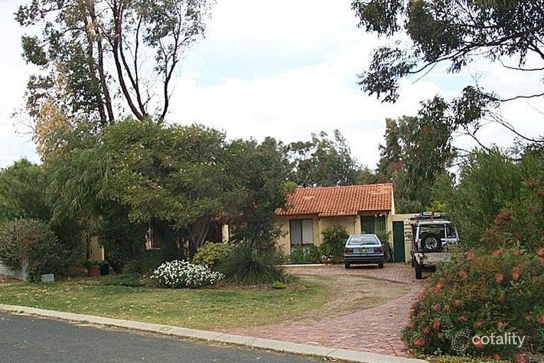 14 Angle Pl, Mullaloo, WA 6027