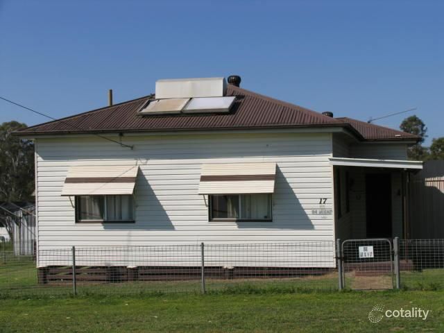 17 Wills W, Nanango, QLD 4615