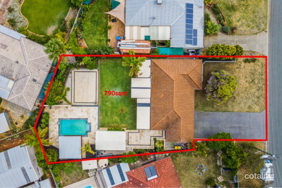 10 Shashta Dr, Greenfields, WA 6210