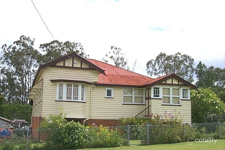 5 Alice St, Blackstone, QLD 4304