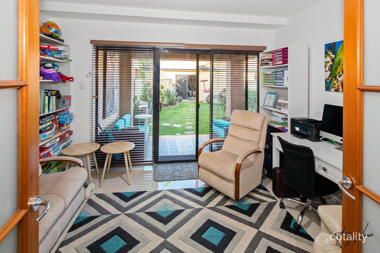 105/3229 The Palladian Dr, Hope Island, QLD 4212