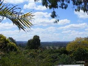 18 Child St, Riverview, QLD 4303