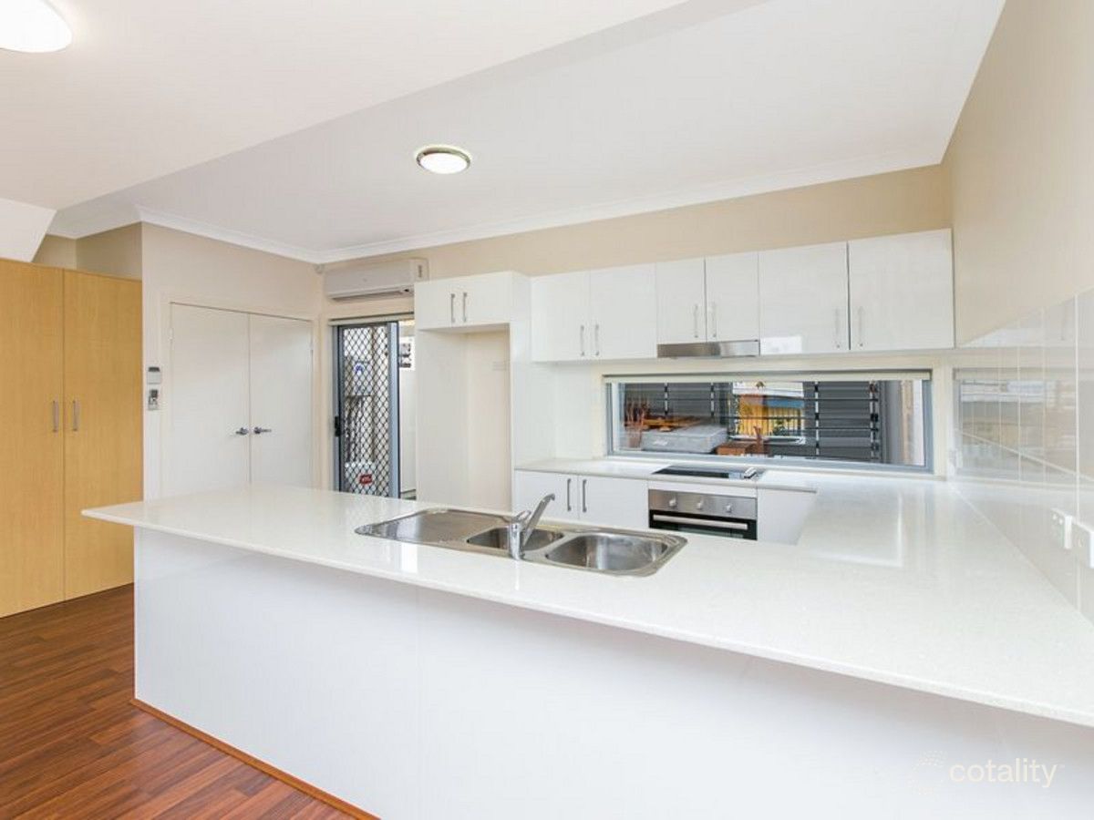 6/5 Daniells St, Carina, QLD 4152