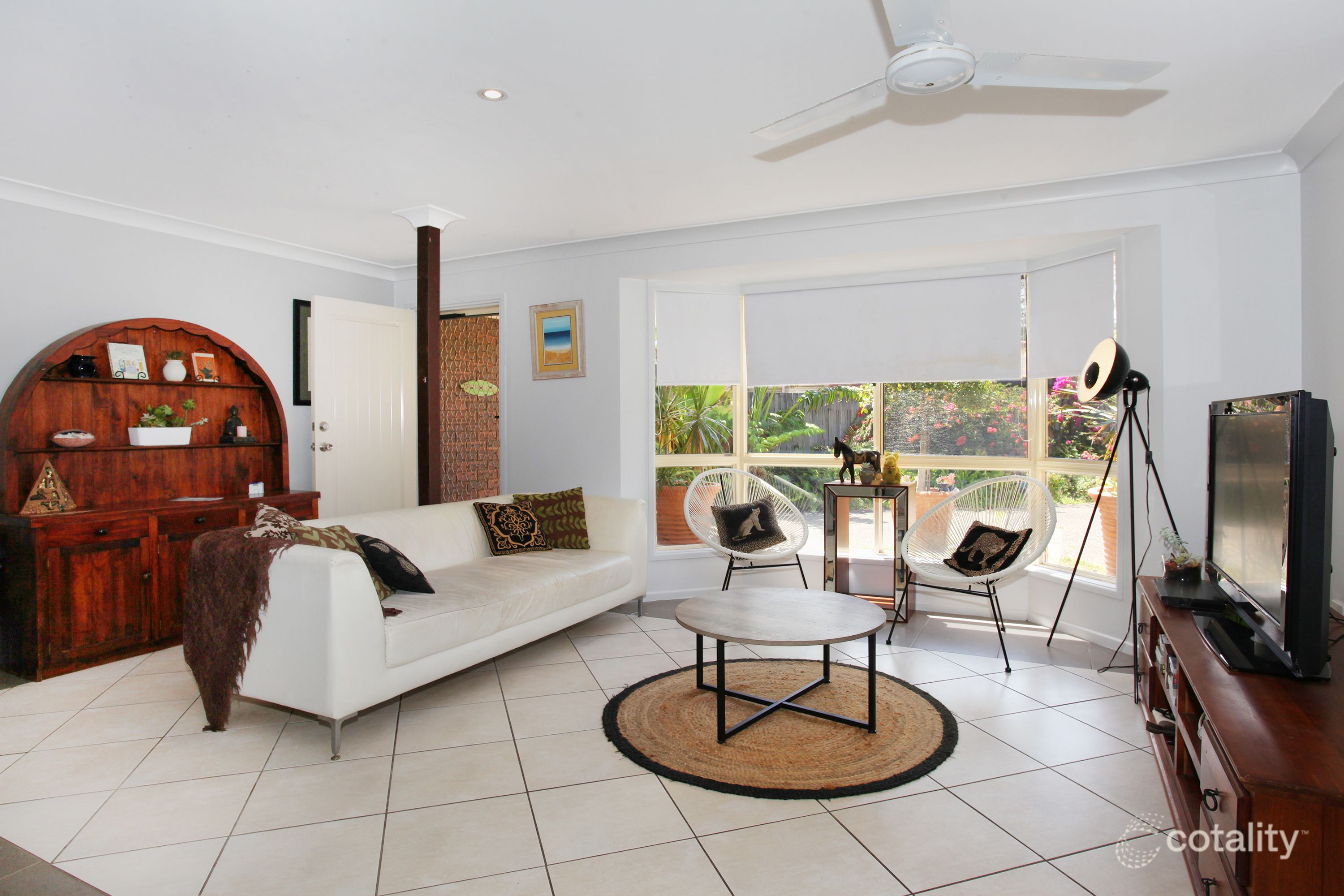 2/139 Amarina Ave, Mooloolaba, QLD 4557