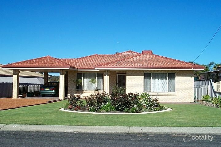 17 Walter Dr, Collie, WA 6225