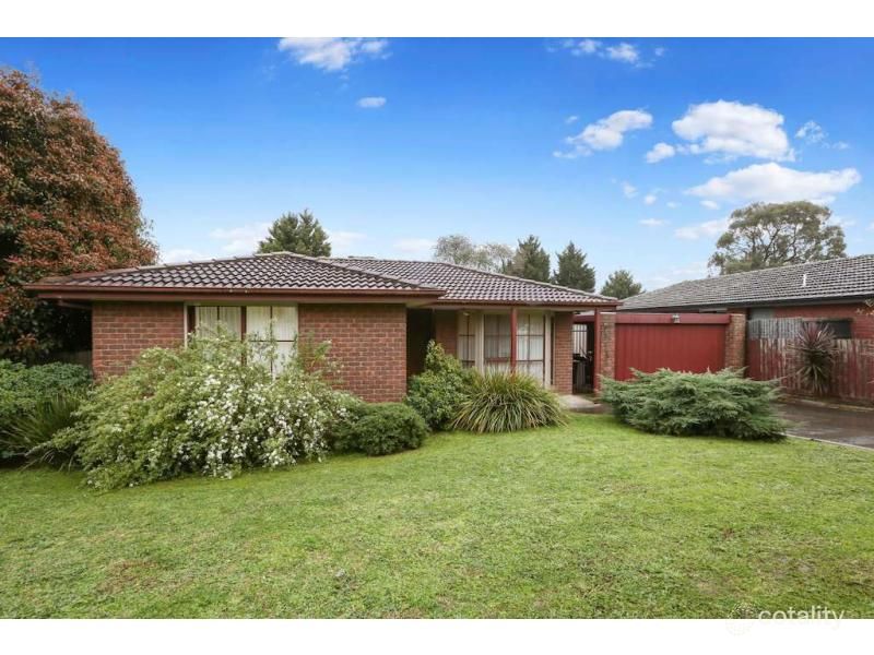 15 Strathavan Dr, Berwick, VIC 3806