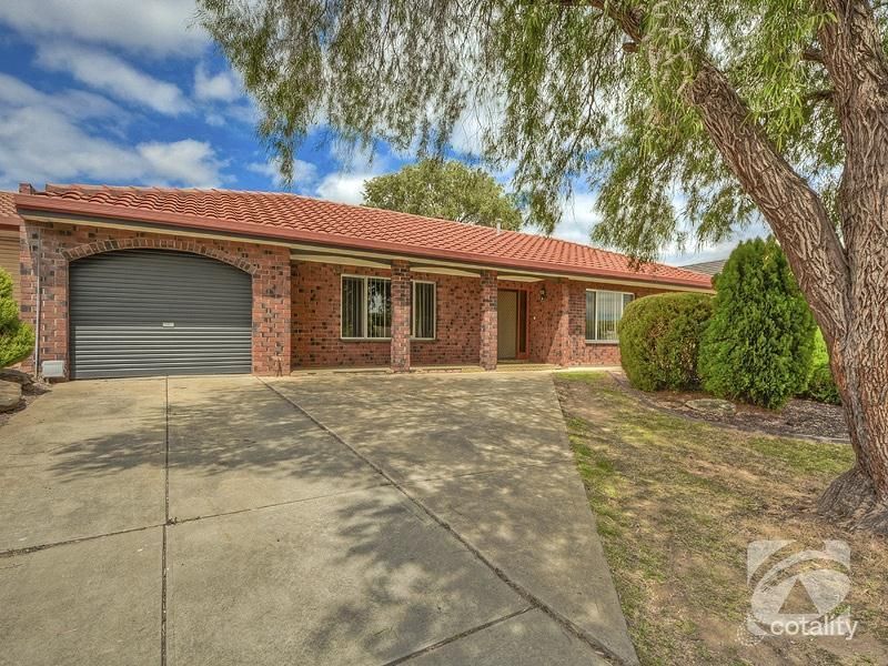 10 De Sassenay Cres, Modbury Heights, SA 5092