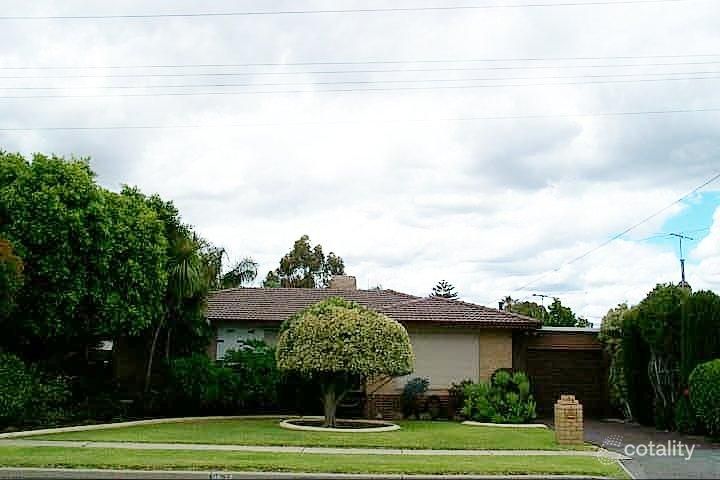 22 Brixton St, Beckenham, WA 6107