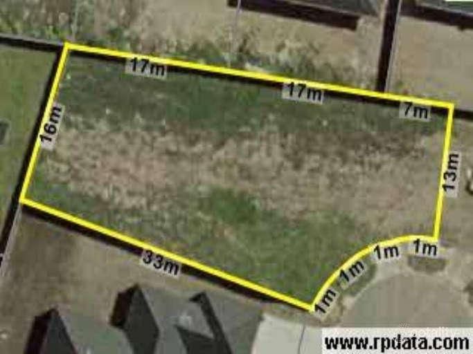 8 Charlwood Cl, Lynbrook, VIC 3975