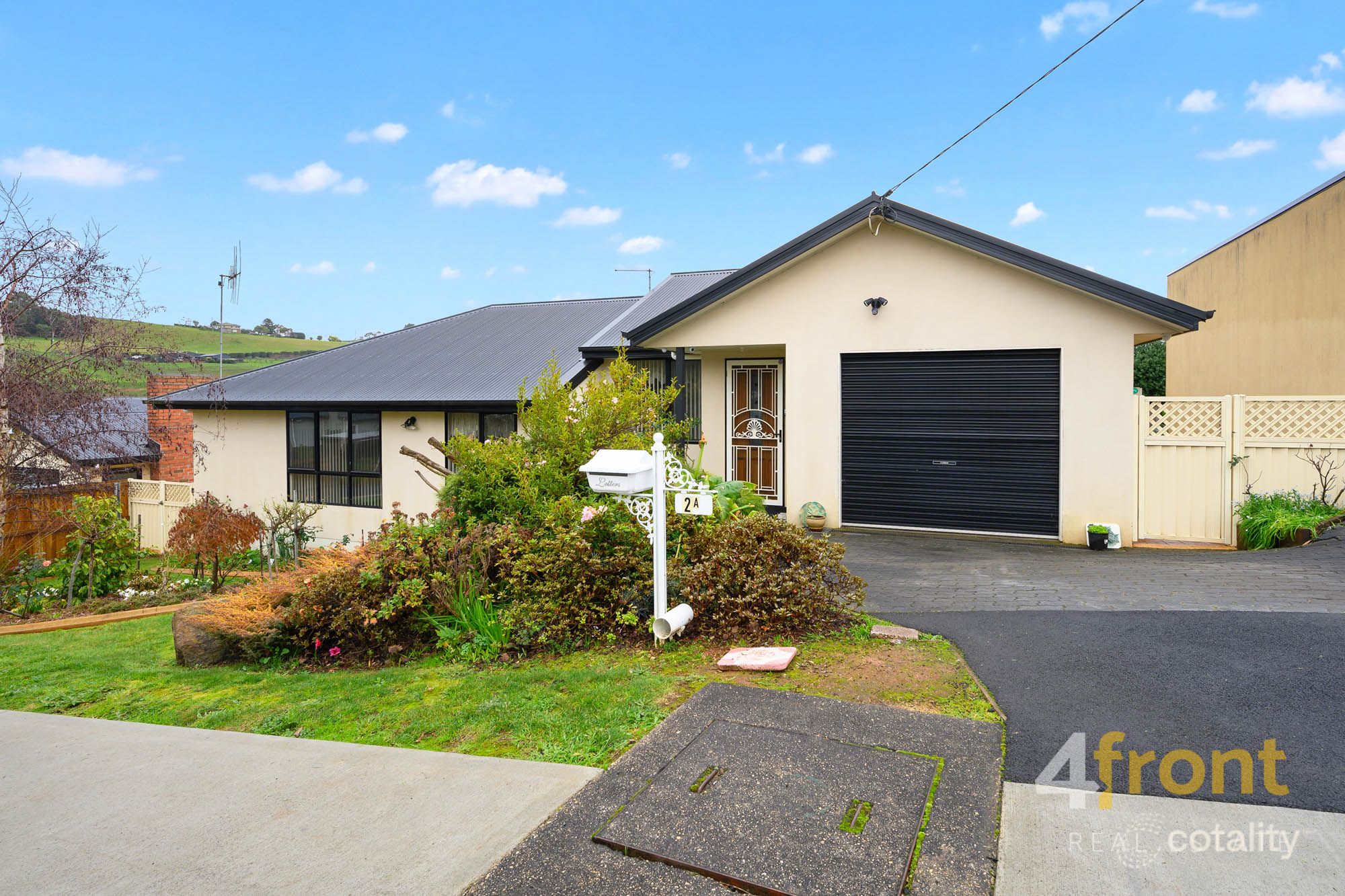 2a Sunnyridge Ave, Penguin, TAS 7316