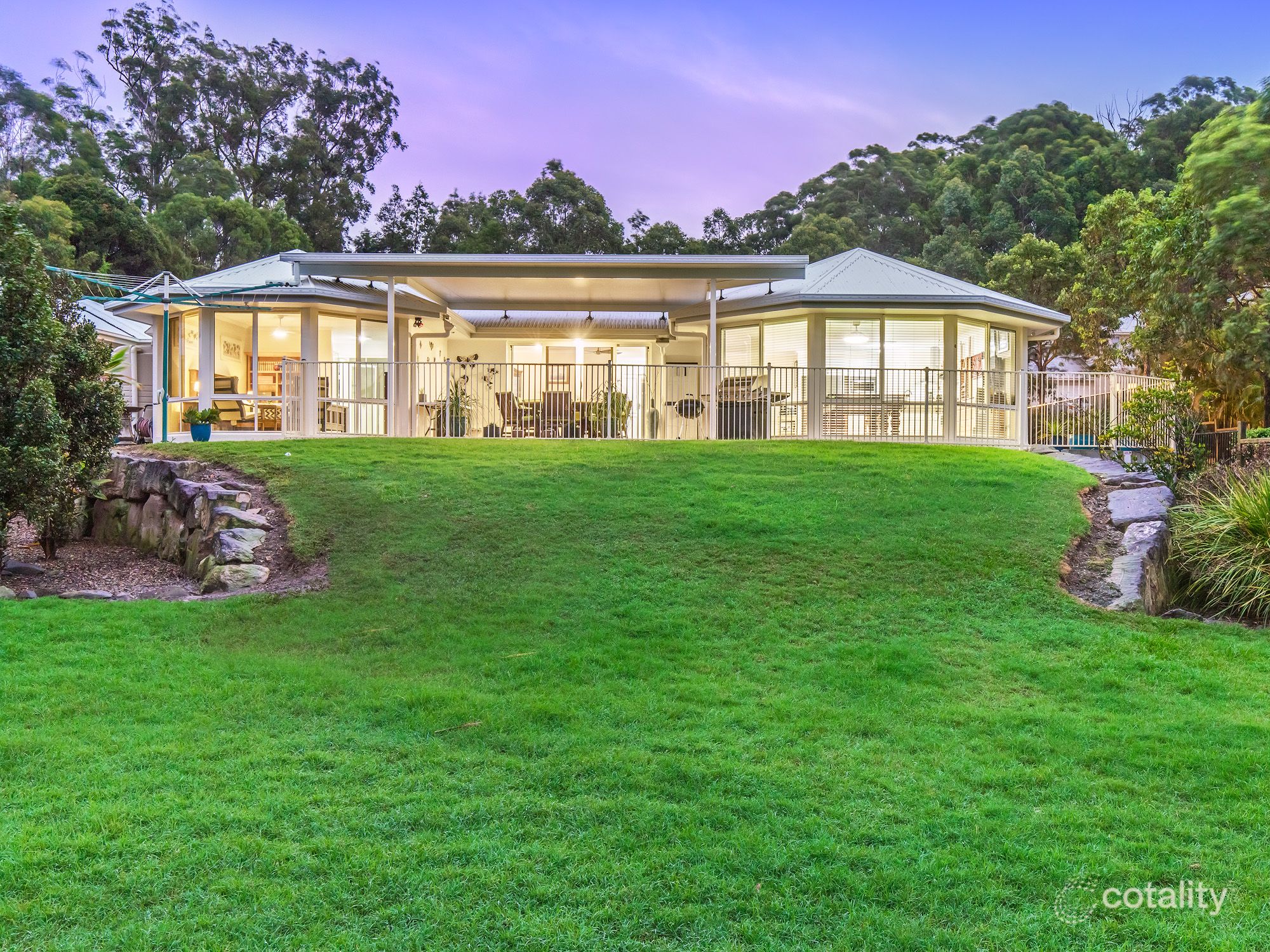 5 Skyburnett St, Reedy Creek, QLD 4227