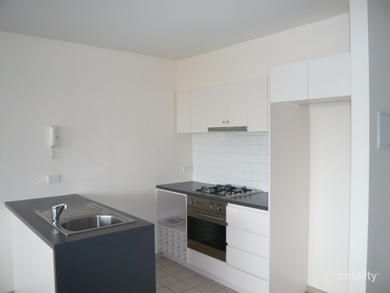 203/80 Speakmen St, Kensington, VIC 3031