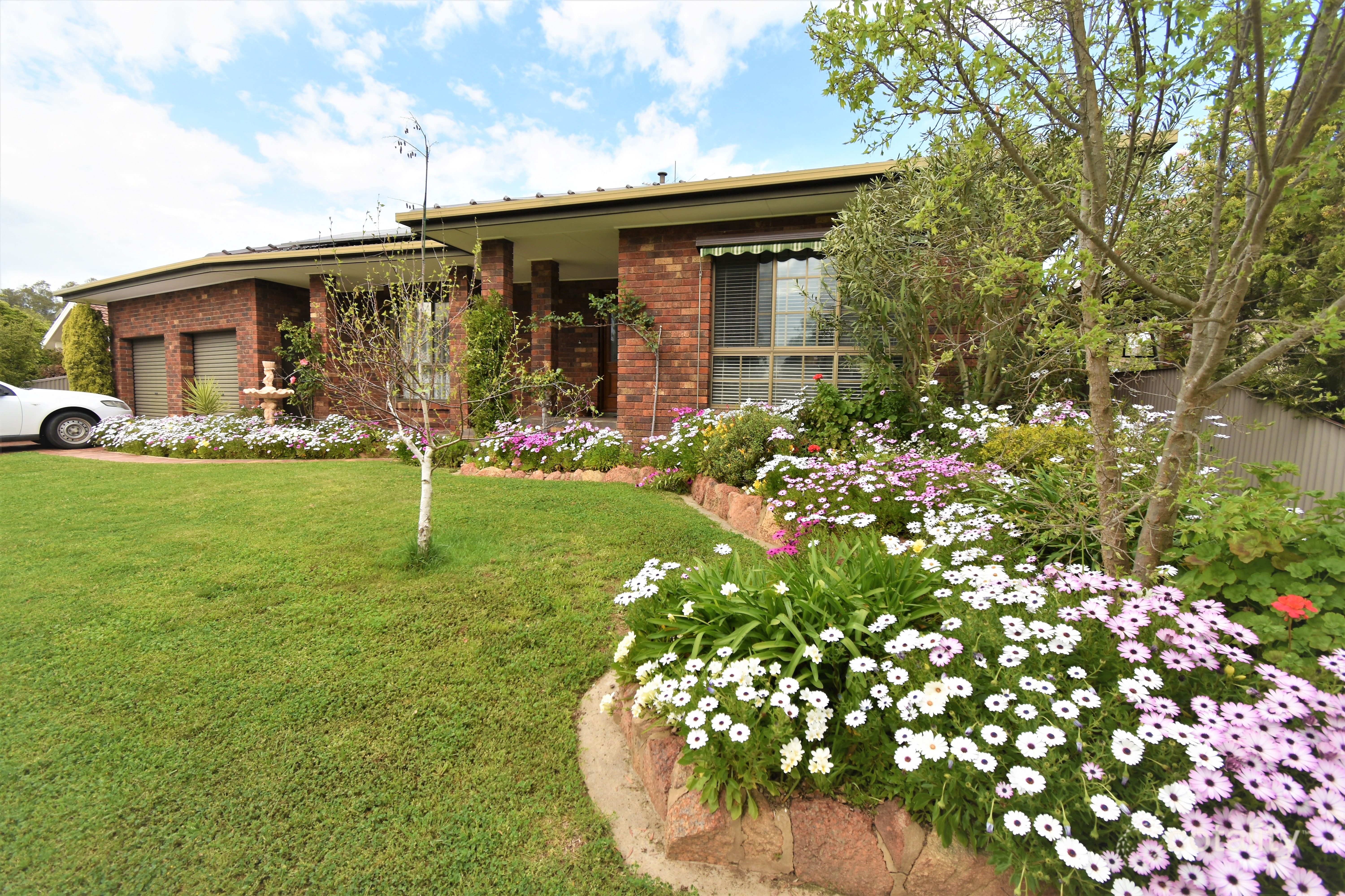 43 Hulme Dr, Wangaratta, VIC 3677