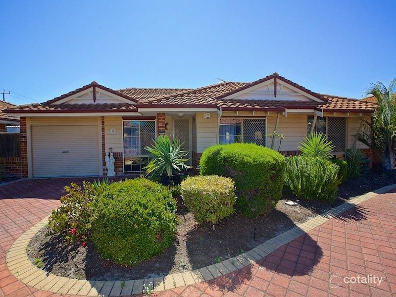 8/12 Deschamp Rd, Morley, WA 6062