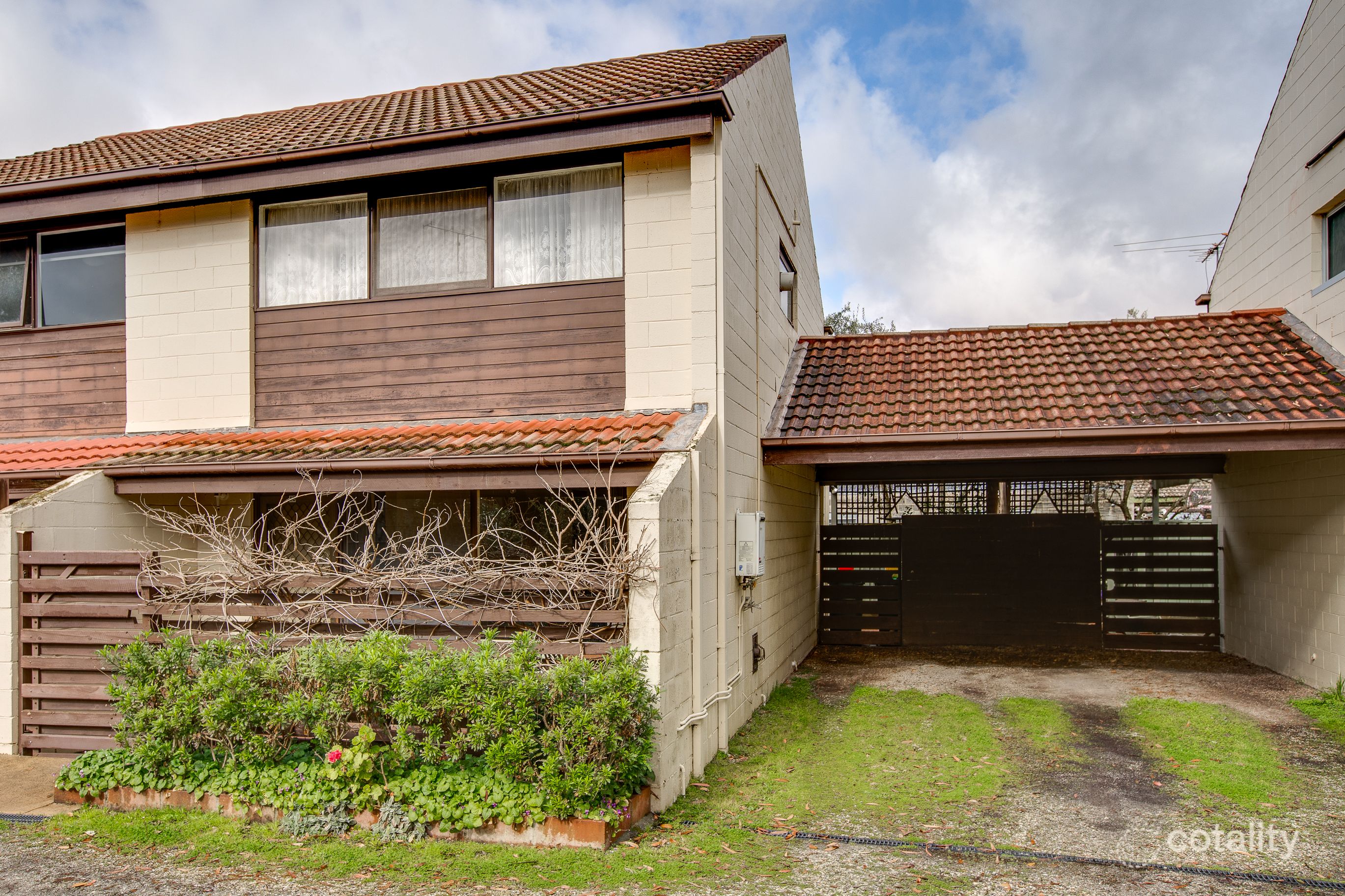 10/519 Margaret Pl, Lavington, NSW 2641