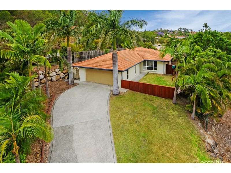 5 Pinecrest Ct, Oxenford, QLD 4210