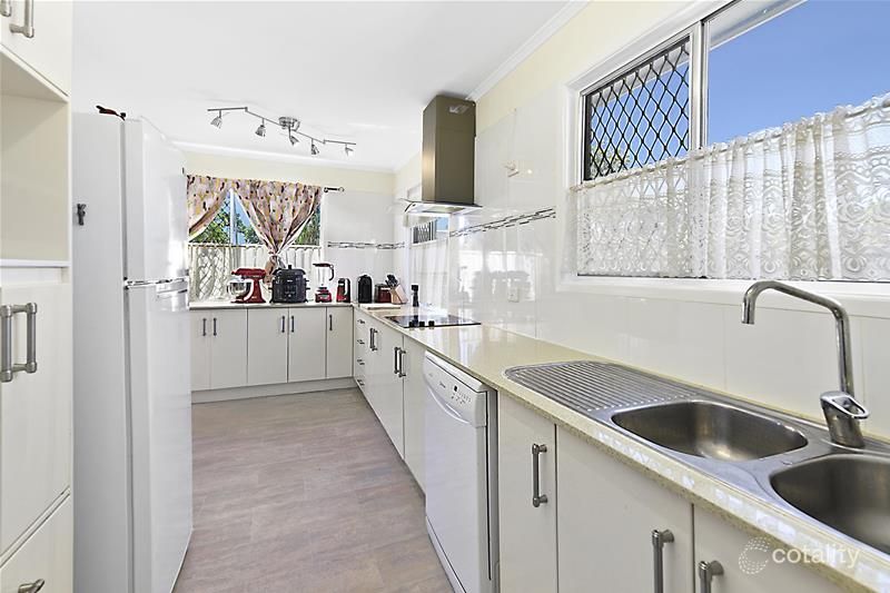 15 Berrigan St, Southport, QLD 4215