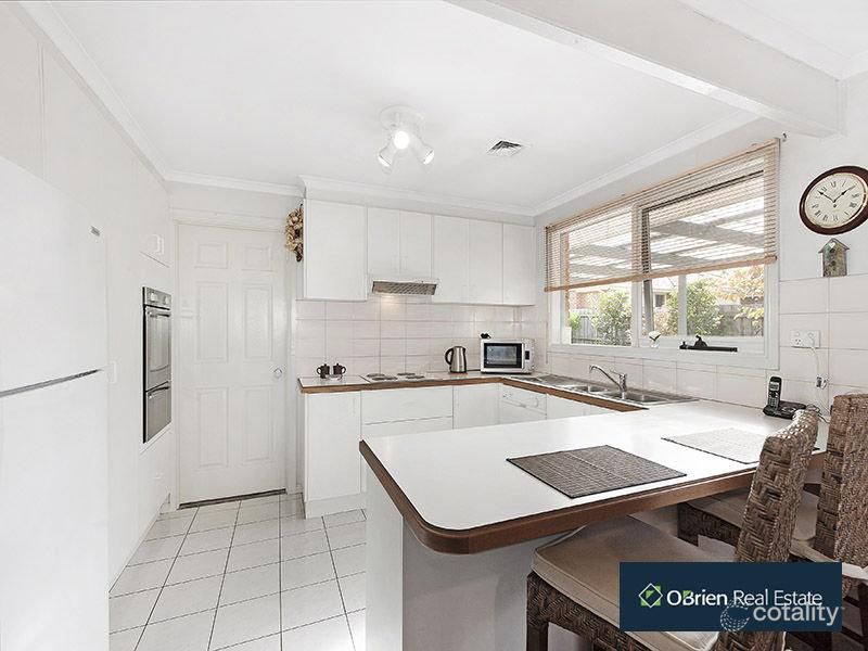 10/1 Johanna Ct, Dingley Village, VIC 3172