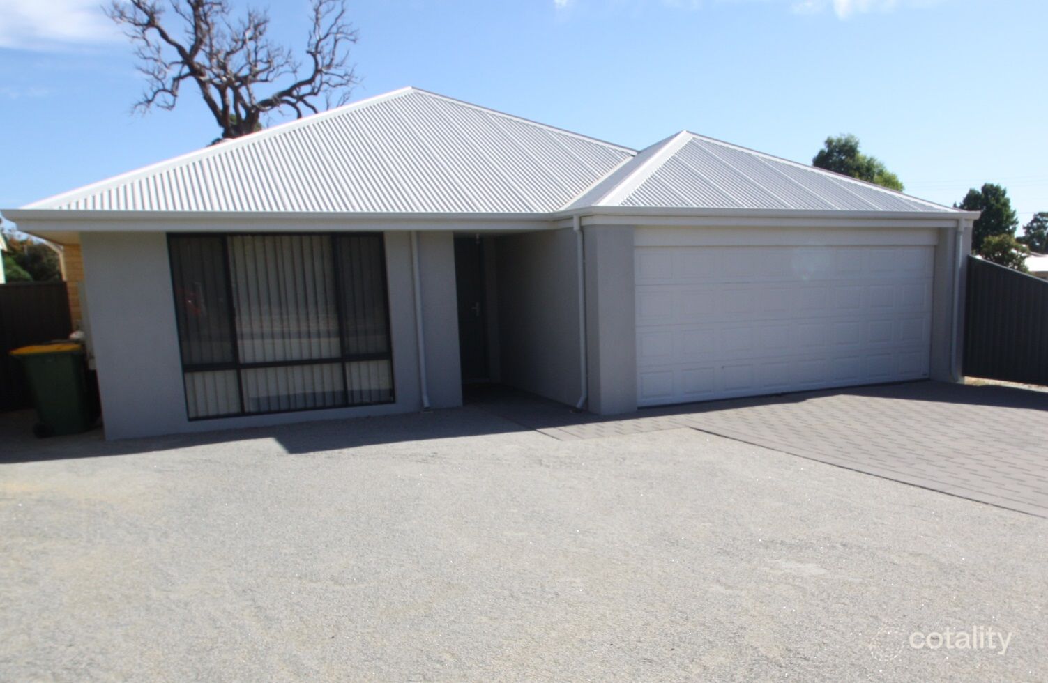 19b Logue St, Waroona, WA 6215