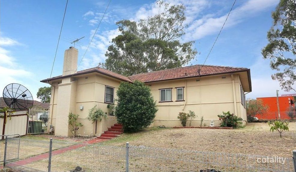 26 The Horsley Dr, Carramar, NSW 2163