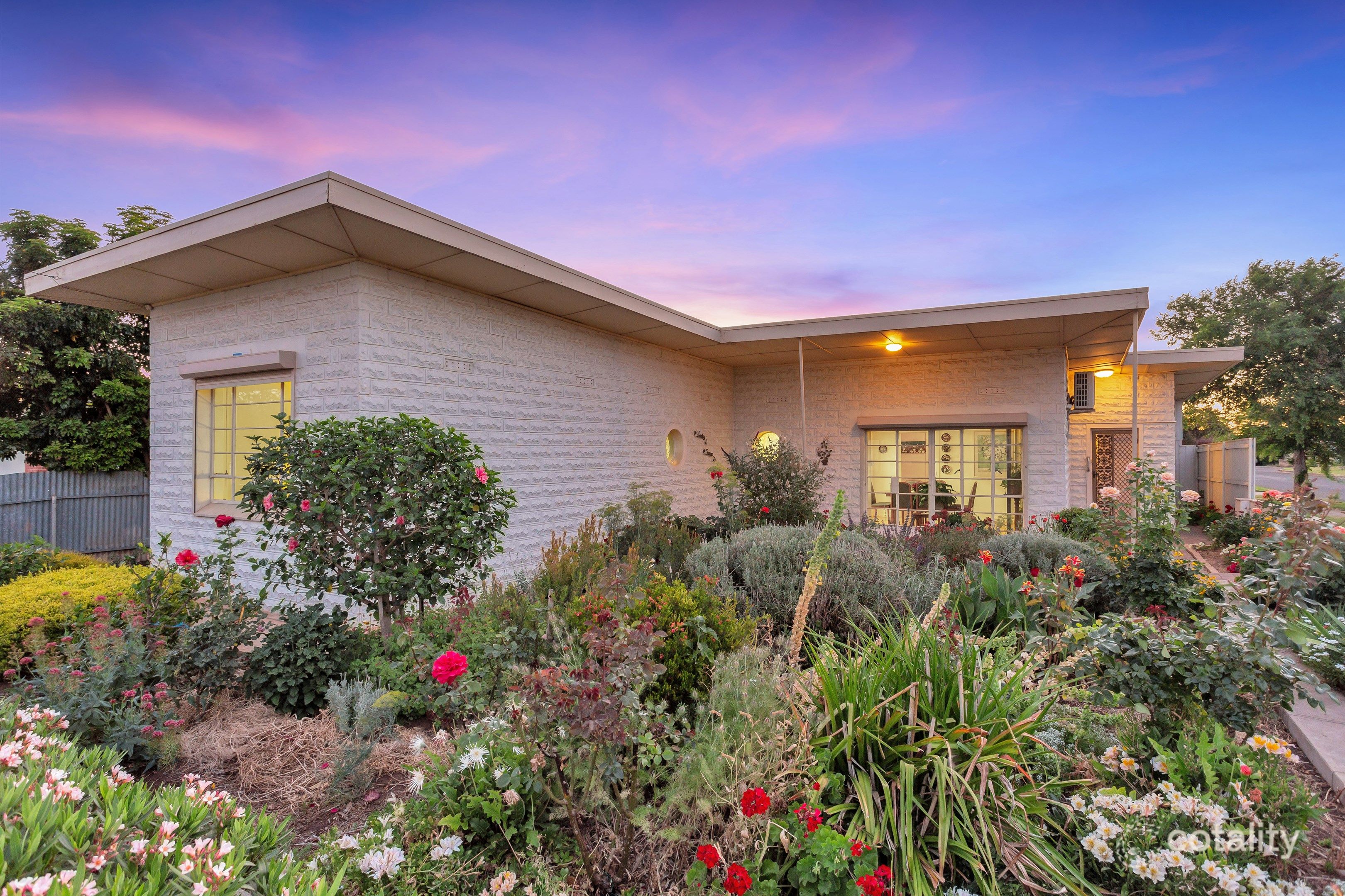 47 Blyth St, Clearview, SA 5085