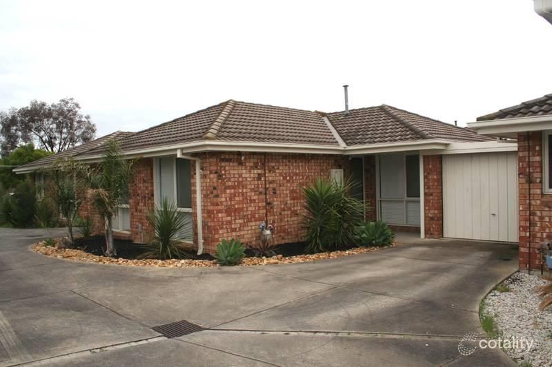 2/23 William St, Cranbourne, VIC 3977