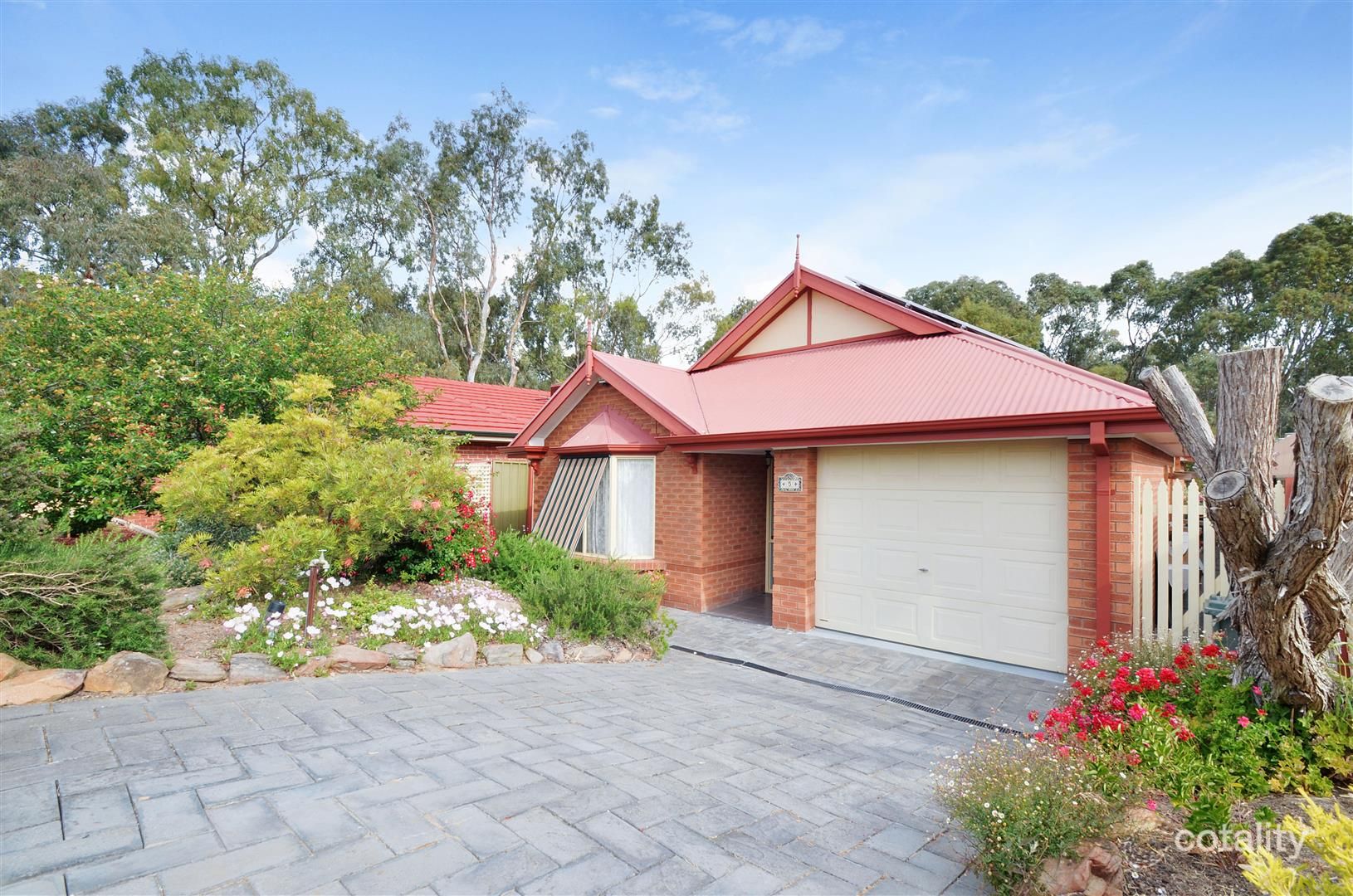 5 Eagle Glen Ct, Woodcroft, SA 5162
