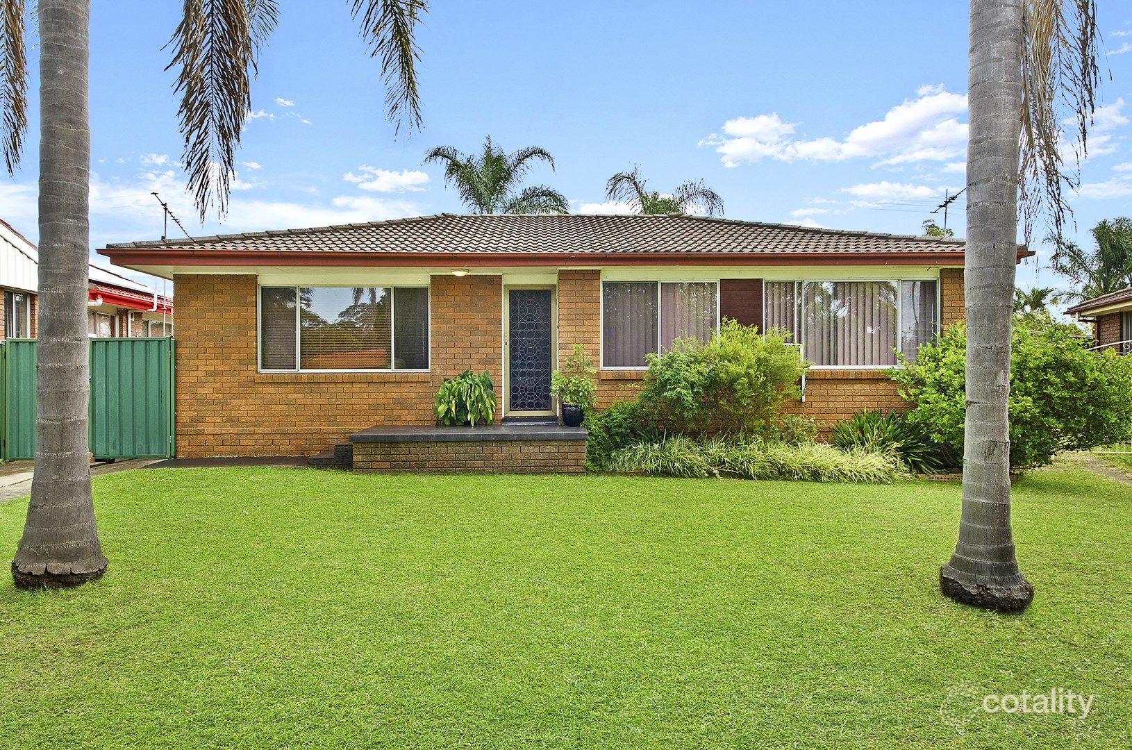 9 Comberford Cl, Prairiewood, NSW 2176