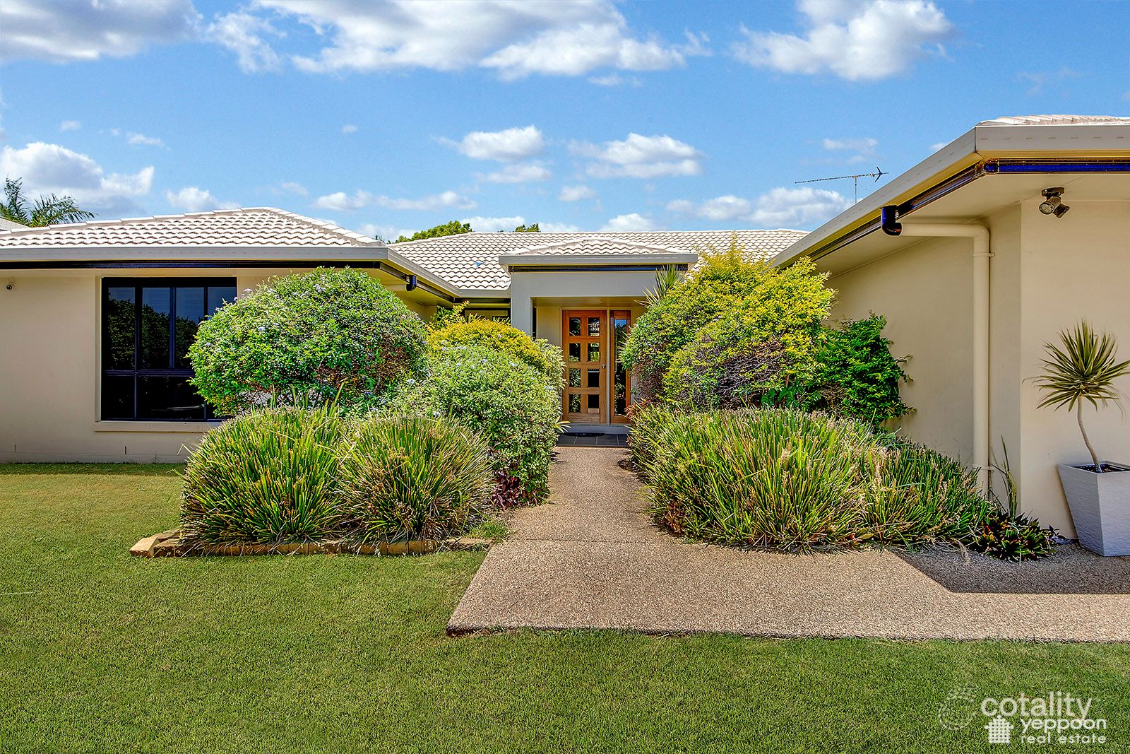 31 Armstrong Rd, Pacific Heights, QLD 4703