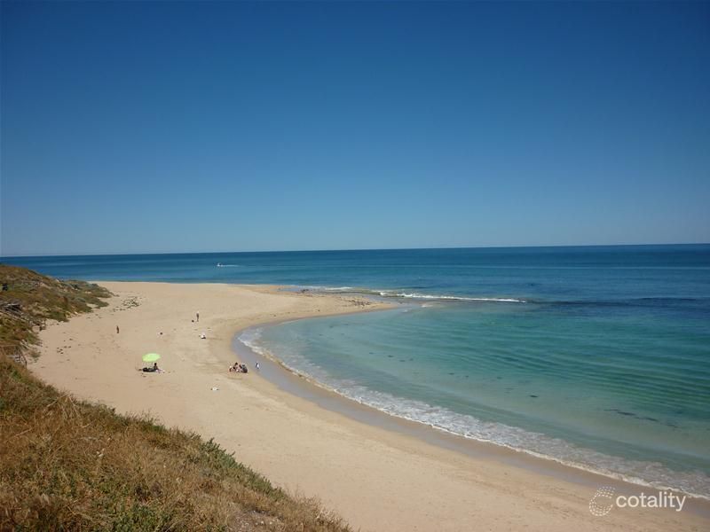 19/6 Valley Rd, Halls Head, WA 6210