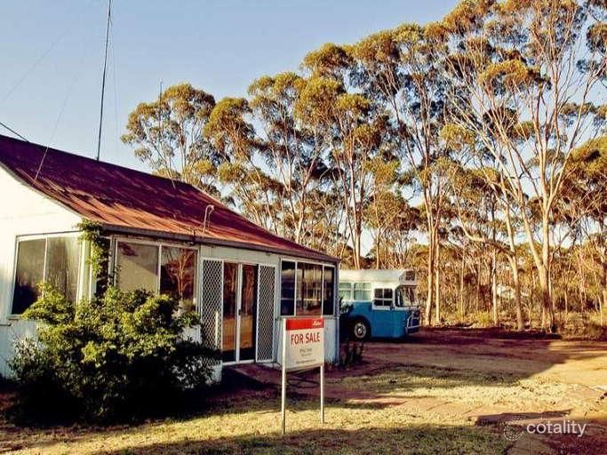 109 Adam St, Kununoppin, WA 6489