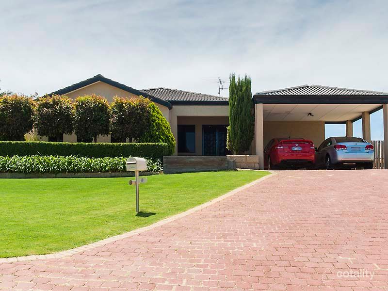 9 Staunton Rise, Halls Head, WA 6210