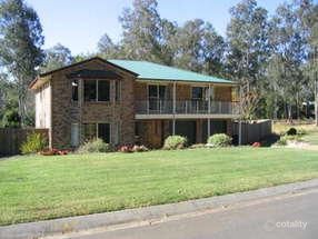 36 Kingfisher Pl, Kenmore, QLD 4069
