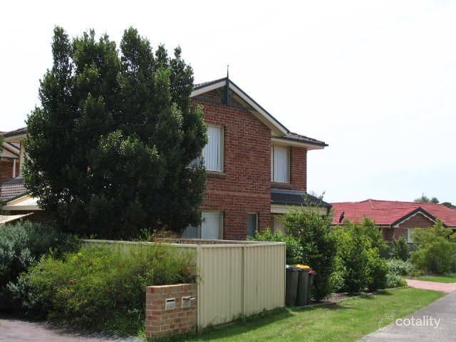 2/5 Platypus Cl, Figtree, NSW 2525