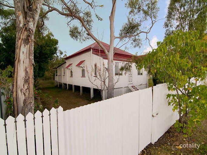 6 New Chum Rd, Dinmore, QLD 4303