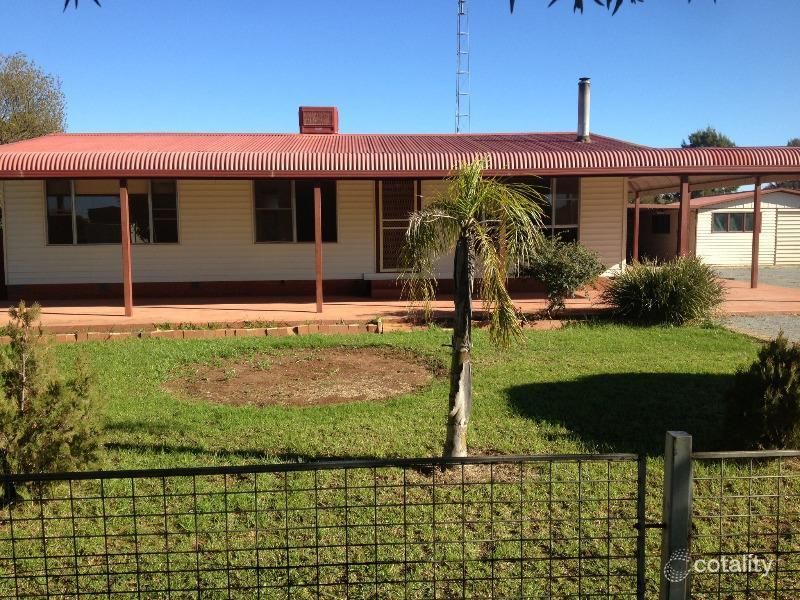 73 Binyah St, Whitton, NSW 2705