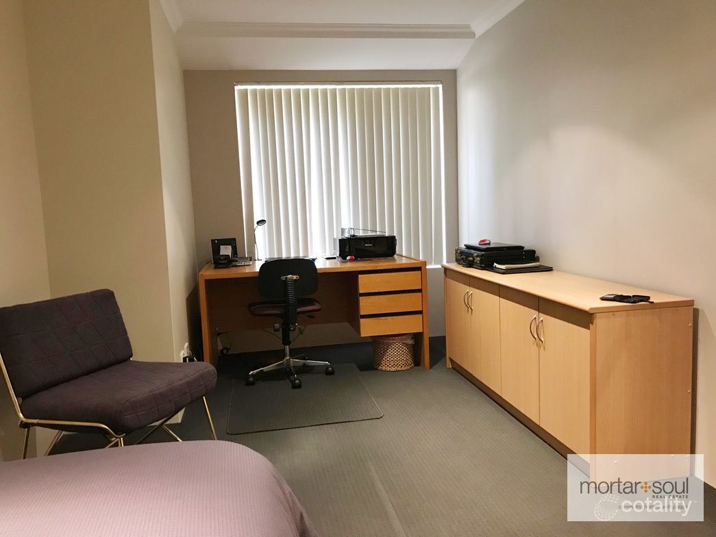 12 Miyak Ct, Anketell, WA 6167