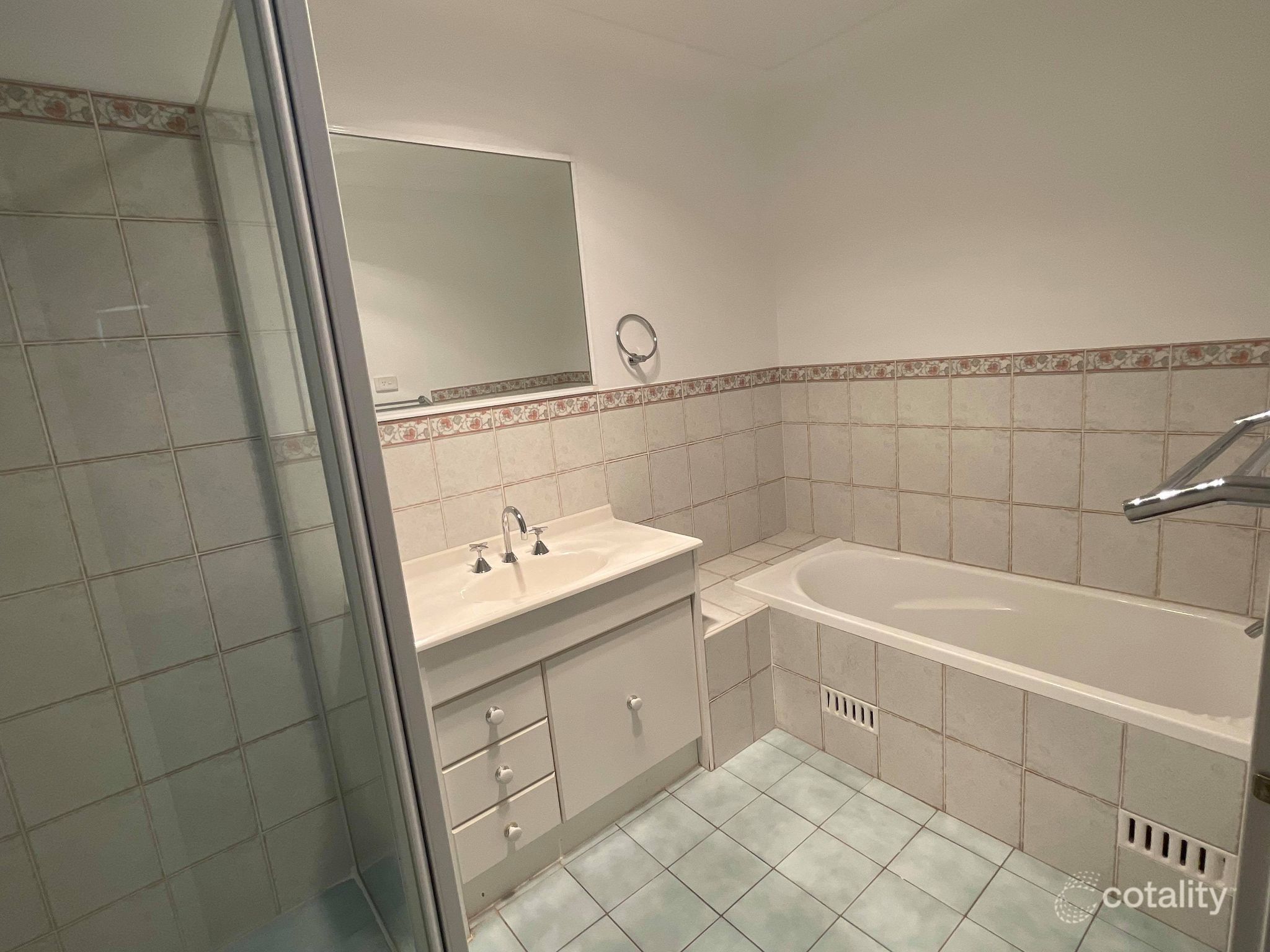 16 Canterbury Dr, Morpeth, NSW 2321