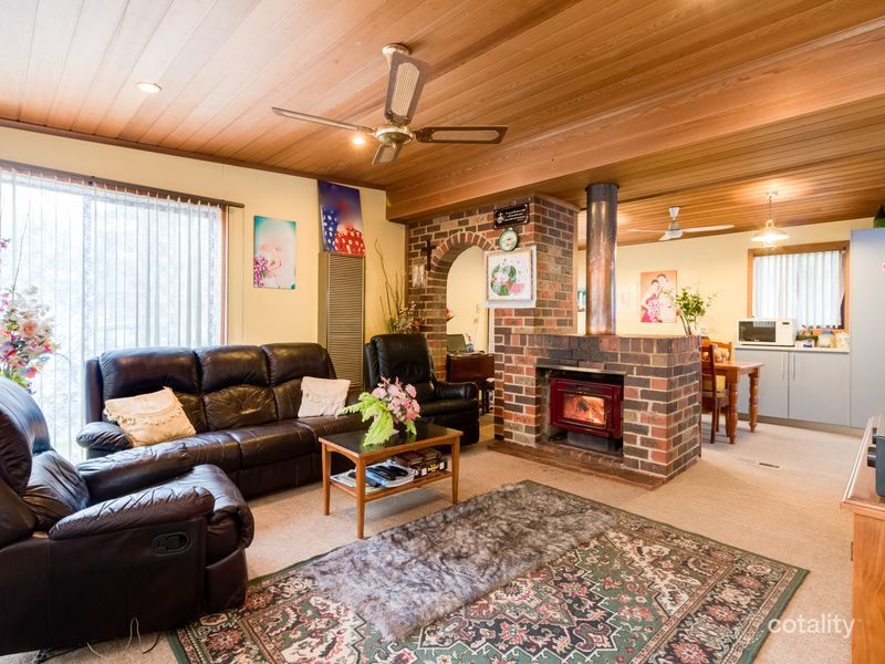 14 Graham Rd, Knoxfield, VIC 3180