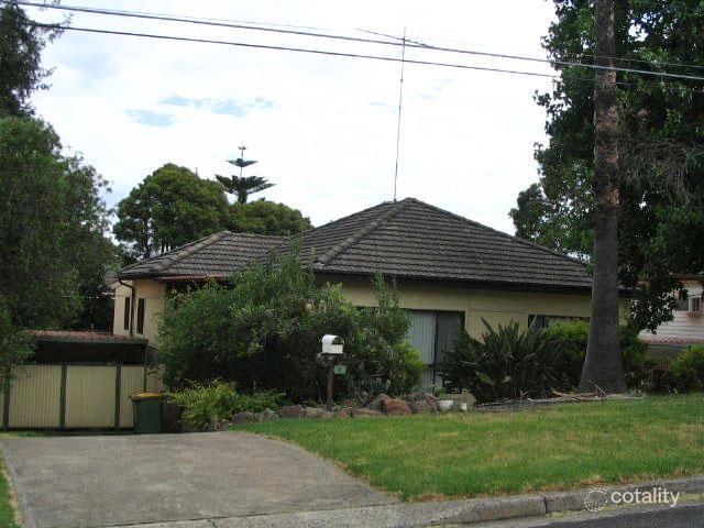 9 Allambi St, Colyton, NSW 2760