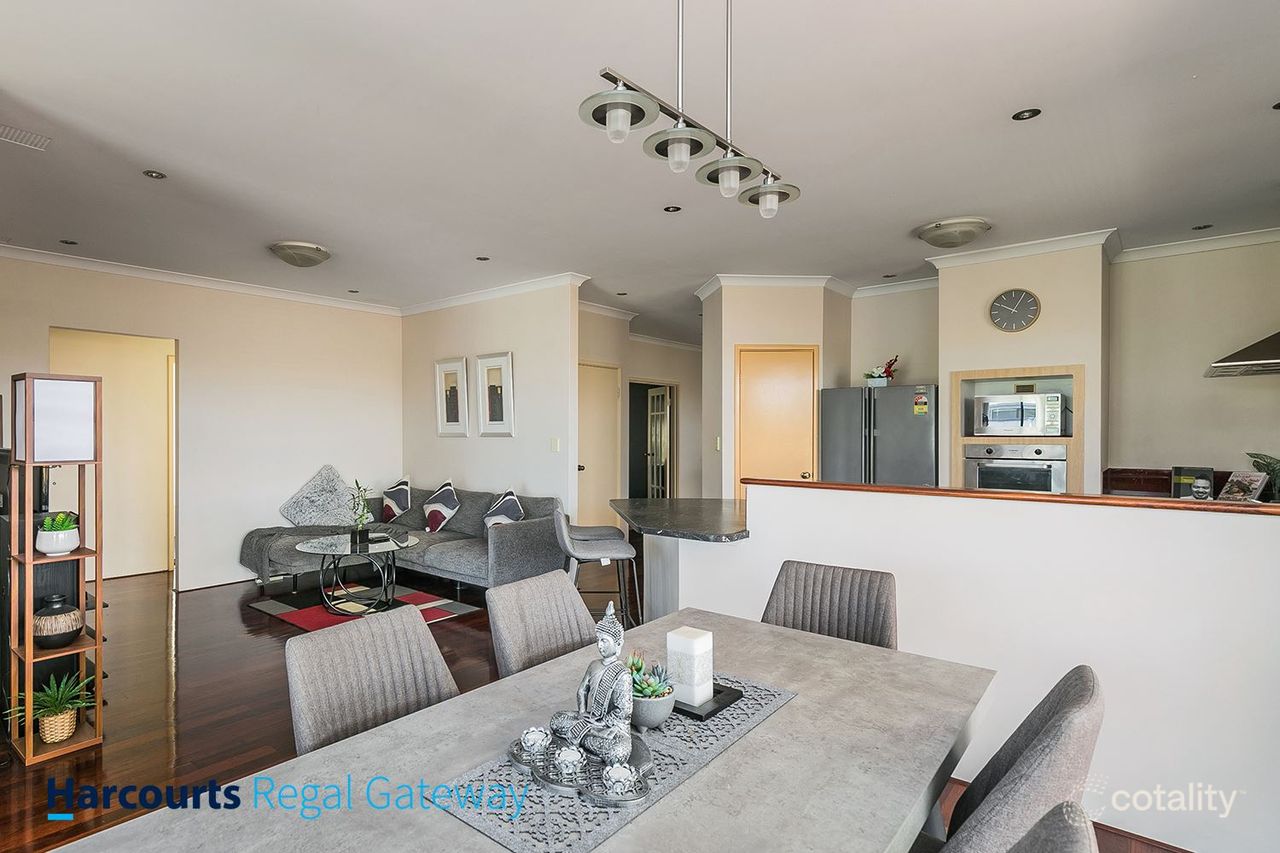 21 Galveston Bend, Success, WA 6164