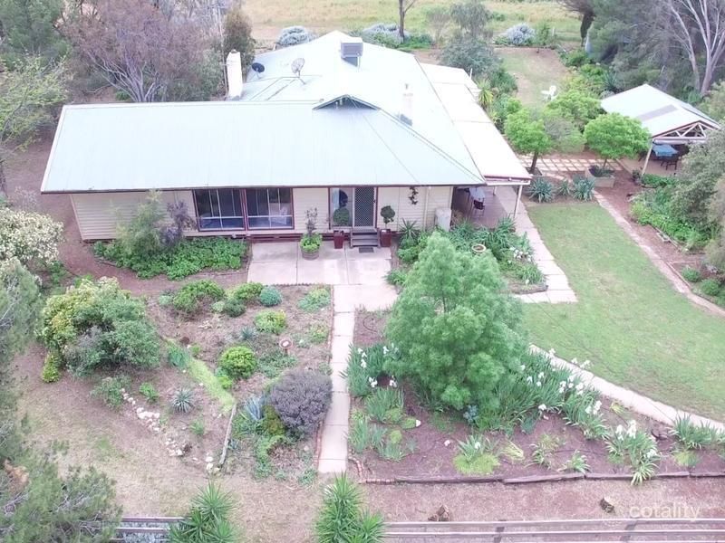 4195 Pyramid-Yarraberb Rd, Campbells Forest, VIC 3556