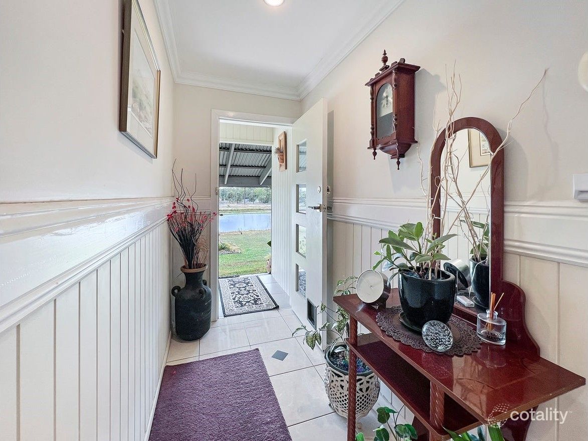 60 Brightview Rd, Regency Downs, QLD 4341