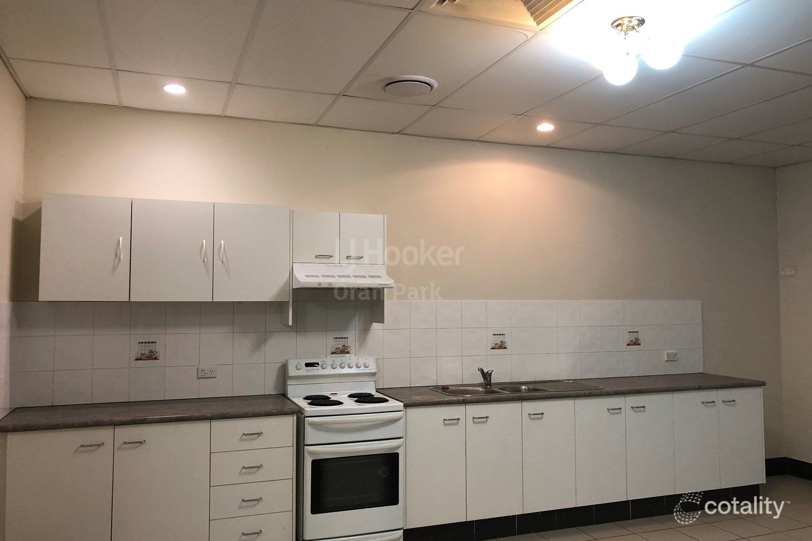 2320 Silverdale Rd, Silverdale, NSW 2752