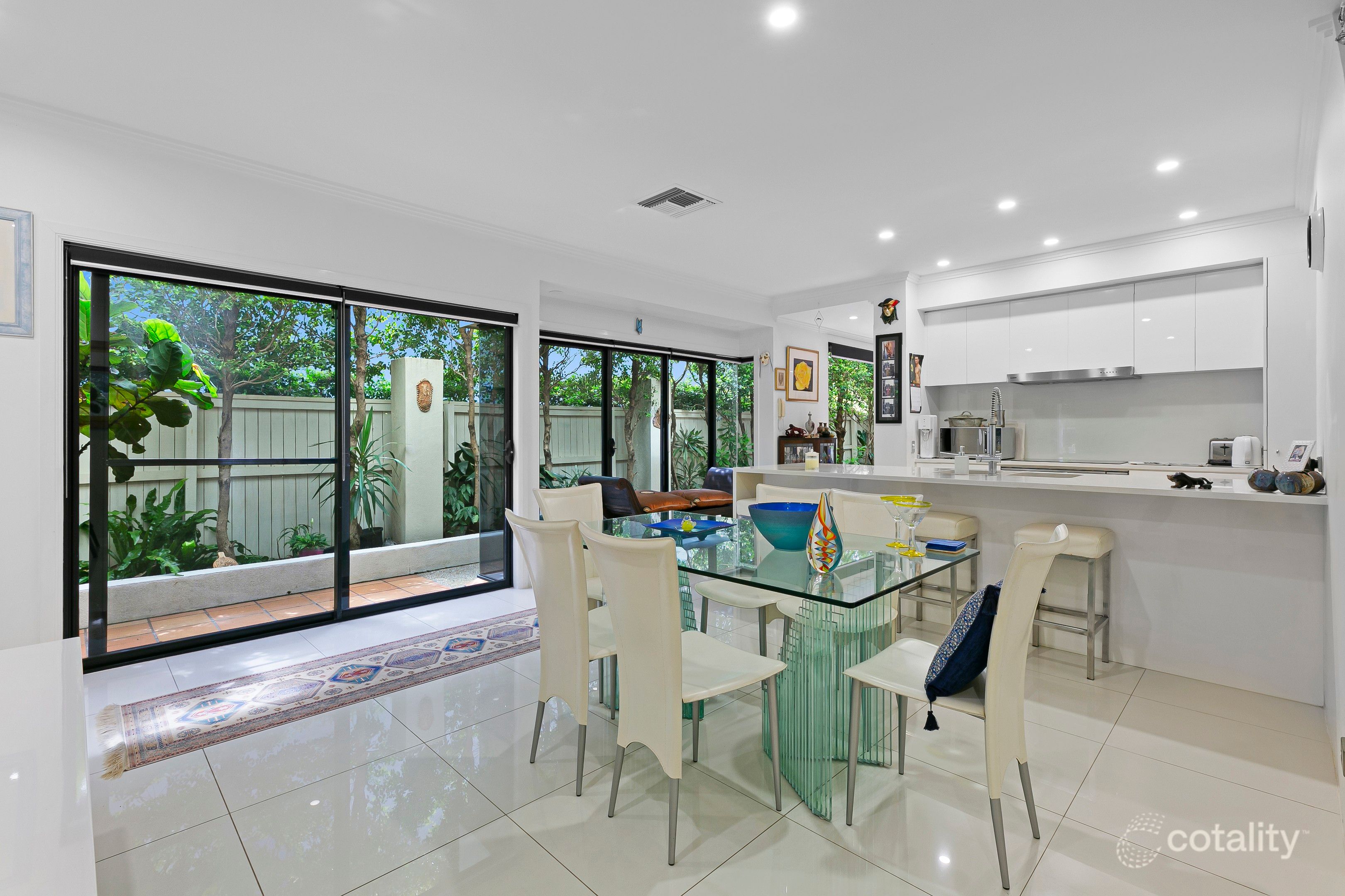 1/45 Woodroffe Ave, Main Beach, QLD 4217