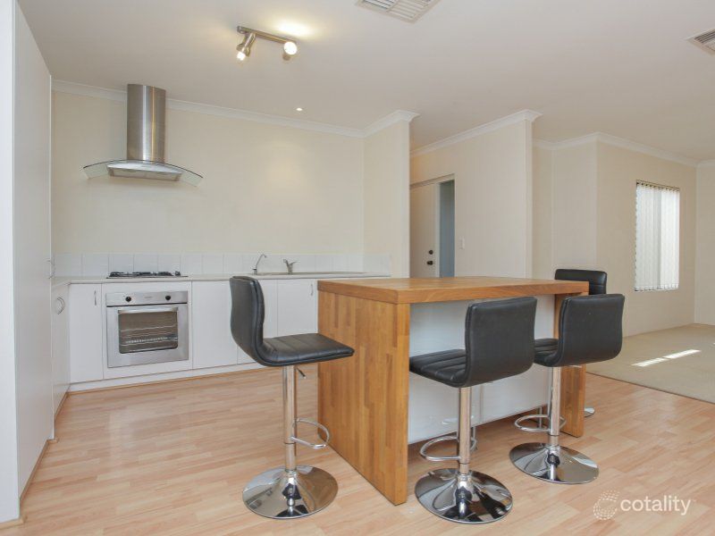 2/104 Station St, East Cannington, WA 6107