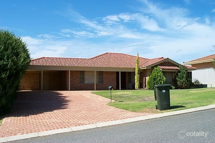 7 Nadine Pl, Woodvale, WA 6026