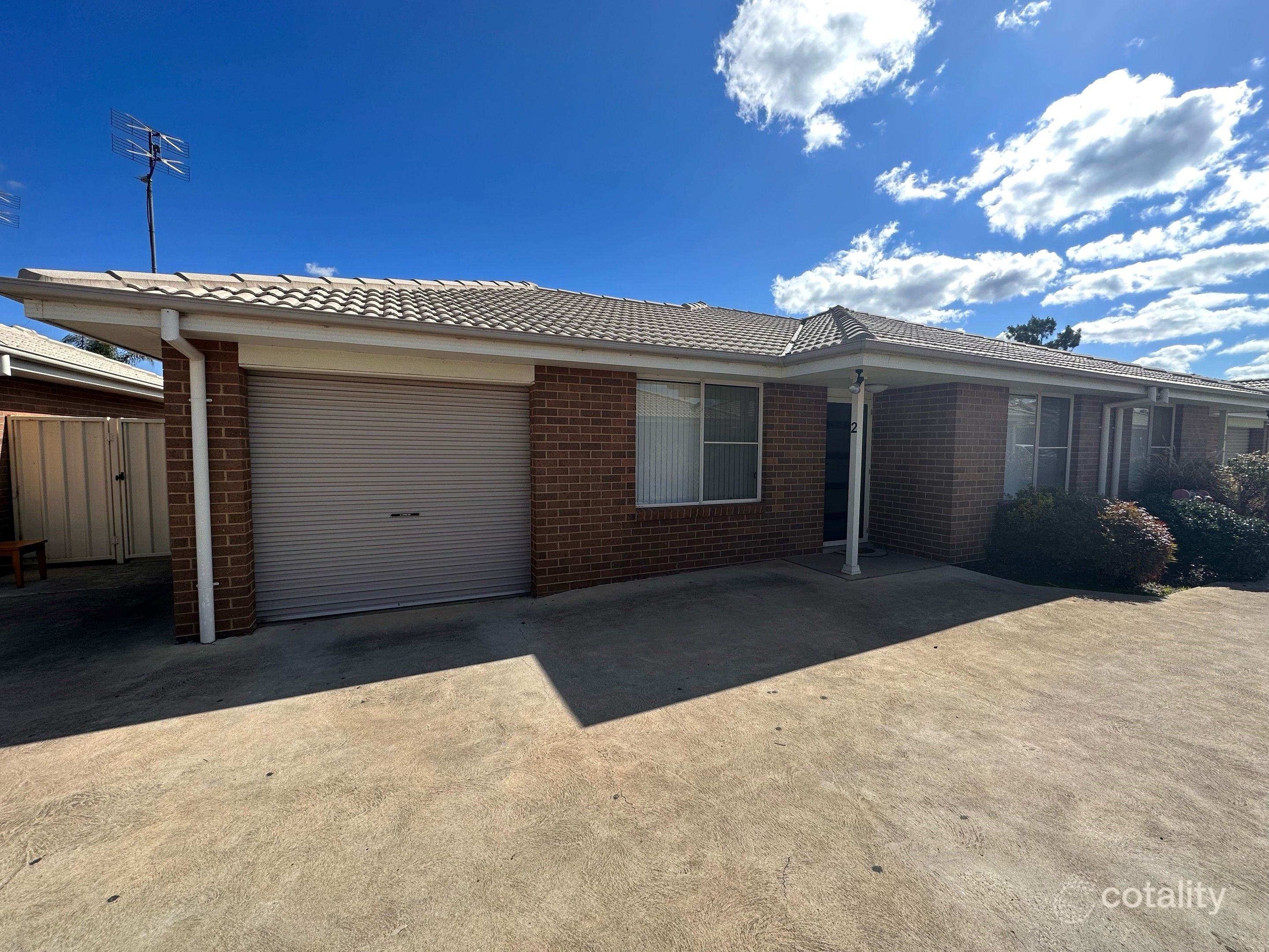 2/18 Edwin St, Dubbo, NSW 2830