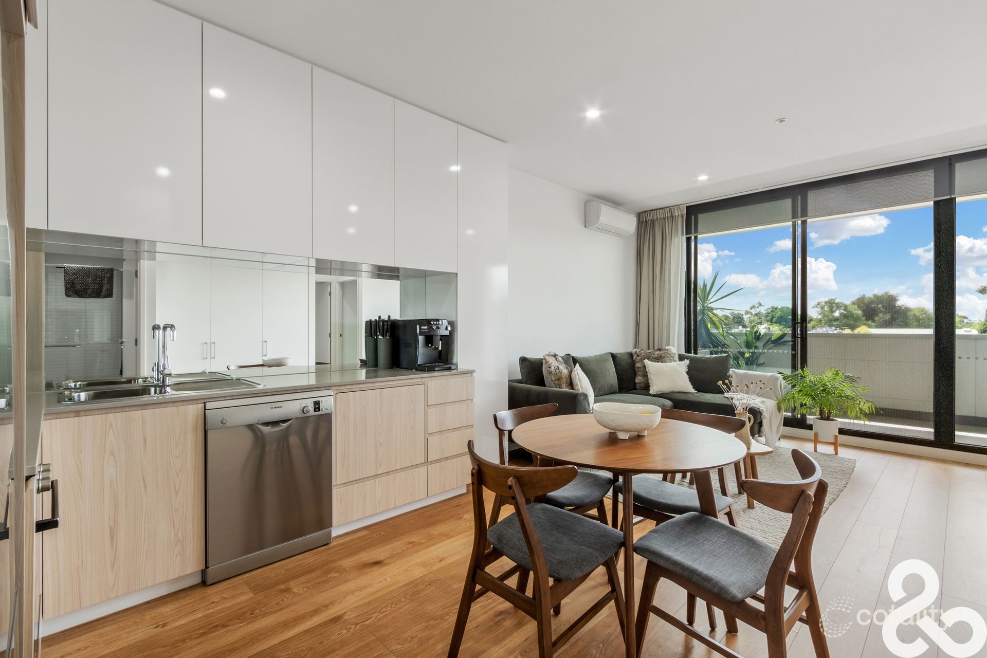 210/36 Copernicus Cres, Bundoora, VIC 3083